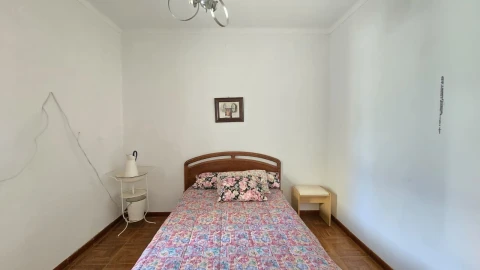 Moradia T4 para Venda em Moitas Venda