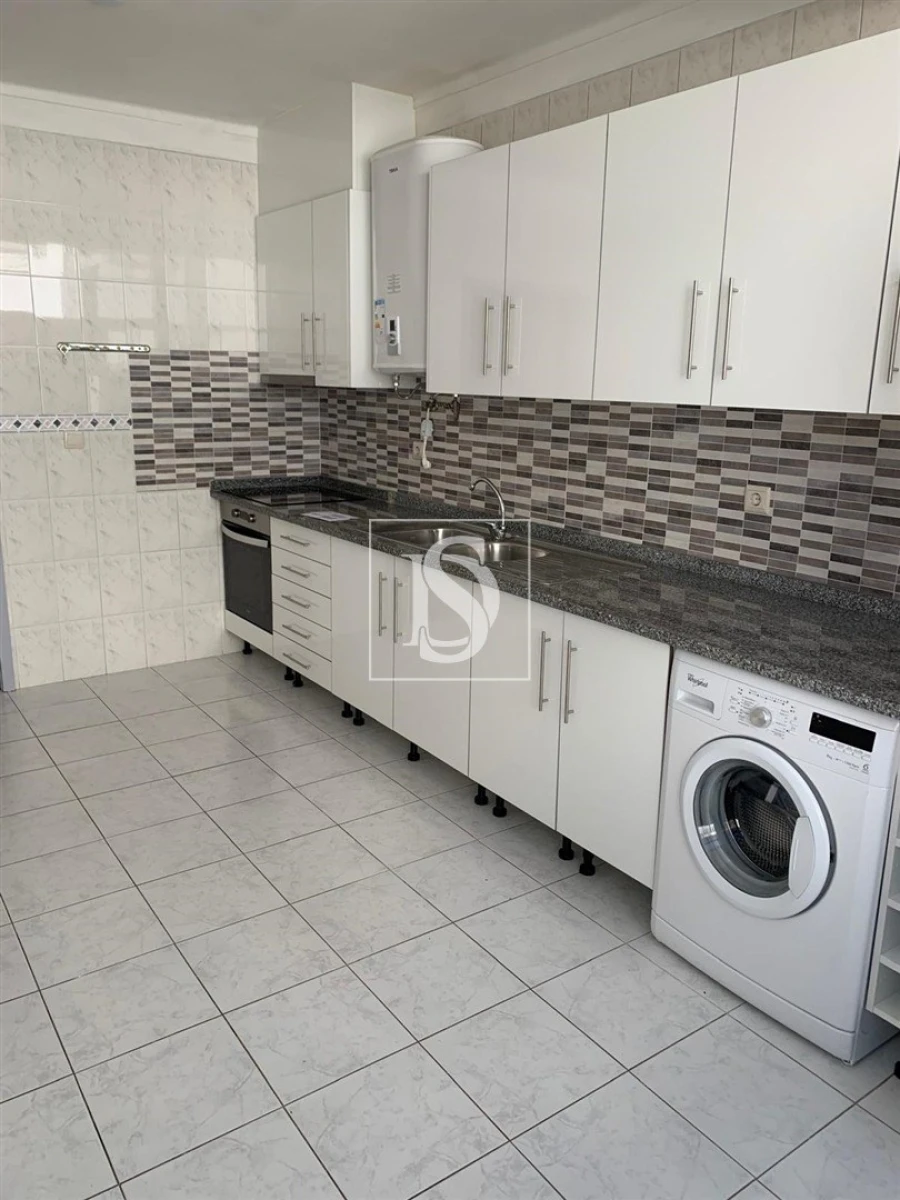 Apartamento T2 para Venda em Tondela e Nandufe Foto 2