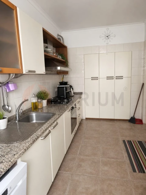 Apartamento T1 para Venda em Quinta do Anjo