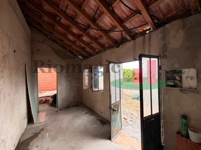 Moradia T1 para Venda em Azambujeira e Malaqueijo Foto 12
