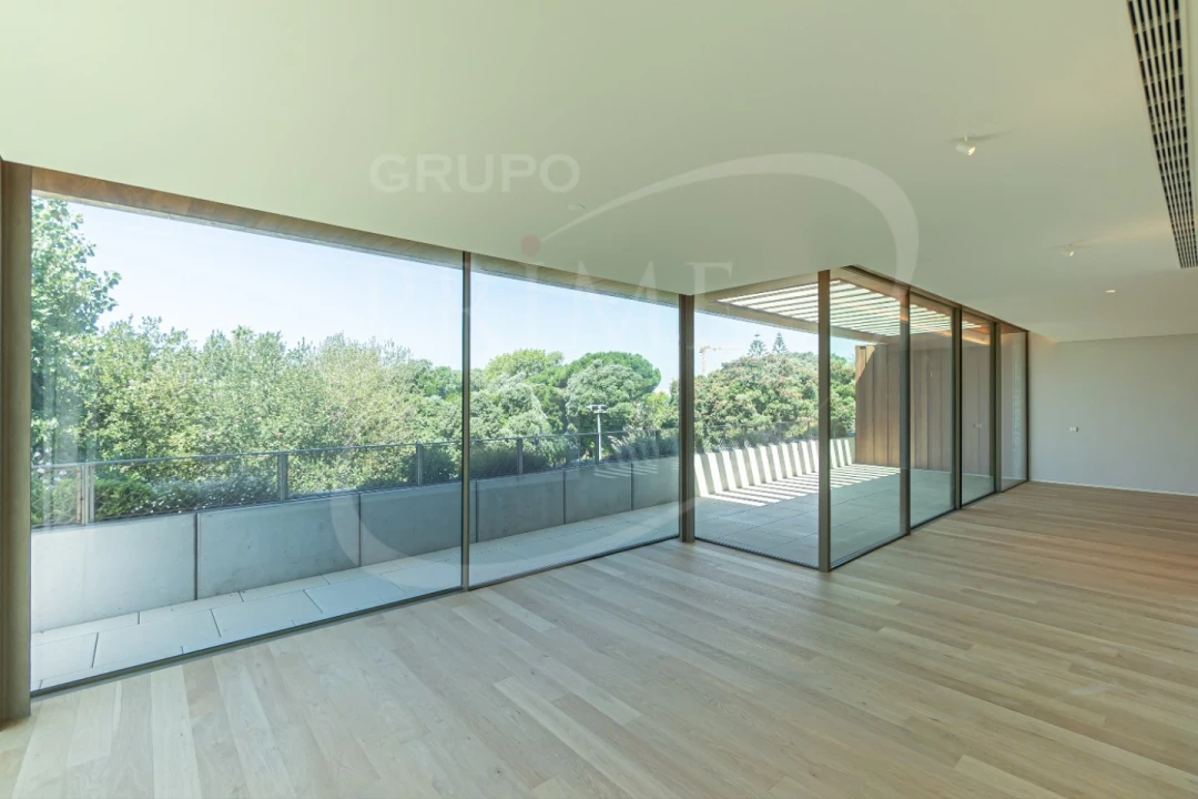Apartamento T4 para Venda em Aldoar, Foz do Douro e Nevogilde Foto 8
