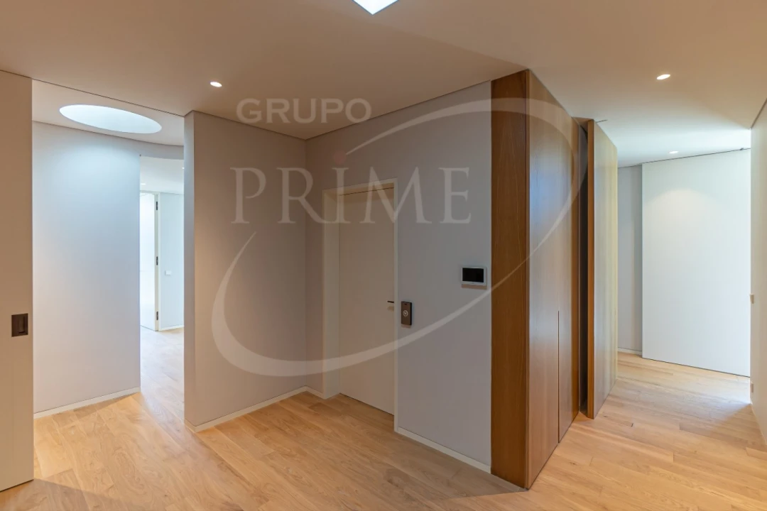 Apartamento T4 para Venda em Aldoar, Foz do Douro e Nevogilde Foto 26