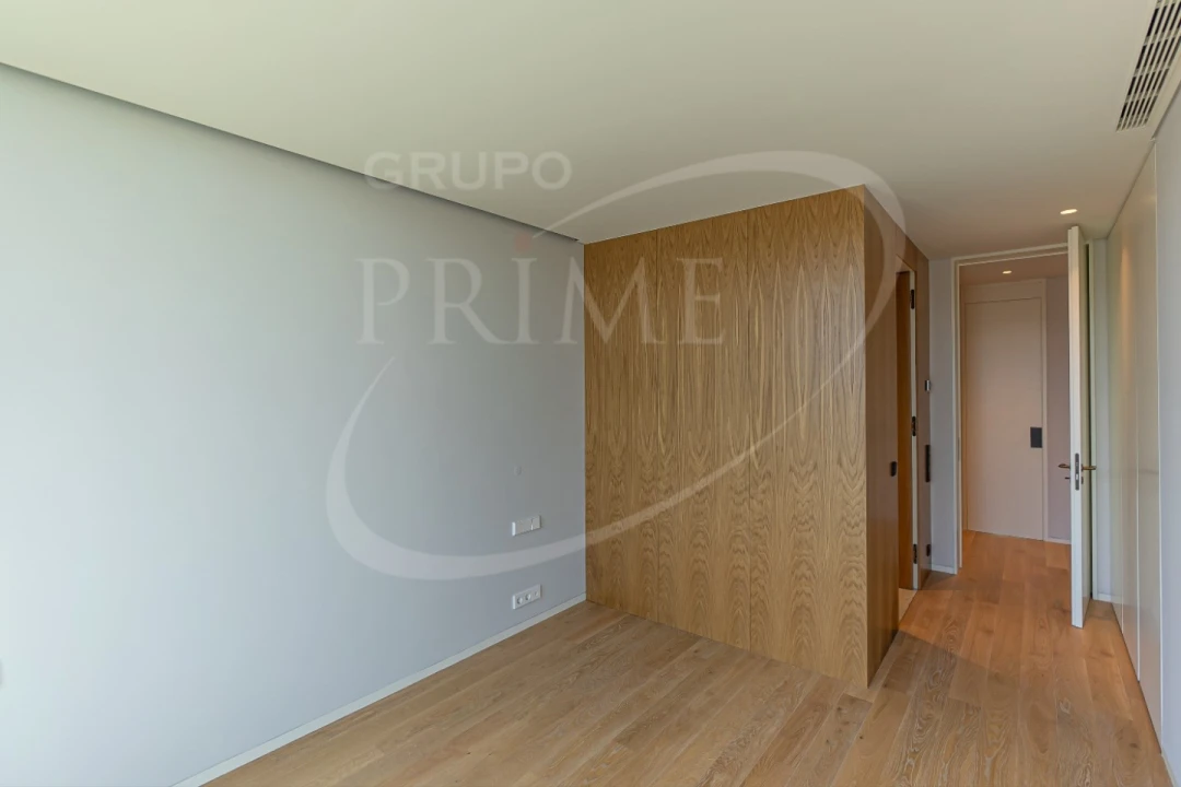 Apartamento T4 para Venda em Aldoar, Foz do Douro e Nevogilde Foto 36