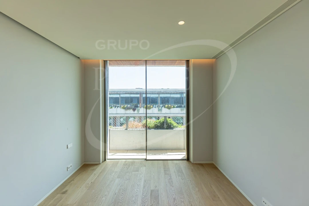 Apartamento T4 para Venda em Aldoar, Foz do Douro e Nevogilde Foto 41