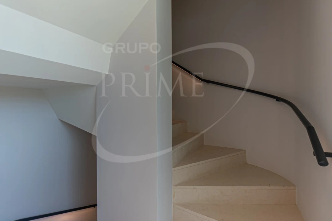 Apartamento T4 para Venda em Aldoar, Foz do Douro e Nevogilde Foto 49