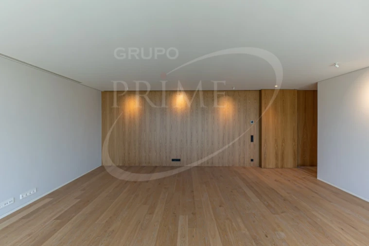 Apartamento T4 para Venda em Aldoar, Foz do Douro e Nevogilde Foto 15
