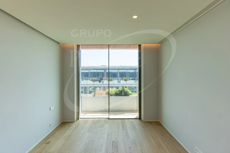 Apartamento T4 para Venda em Aldoar, Foz do Douro e Nevogilde Foto 41