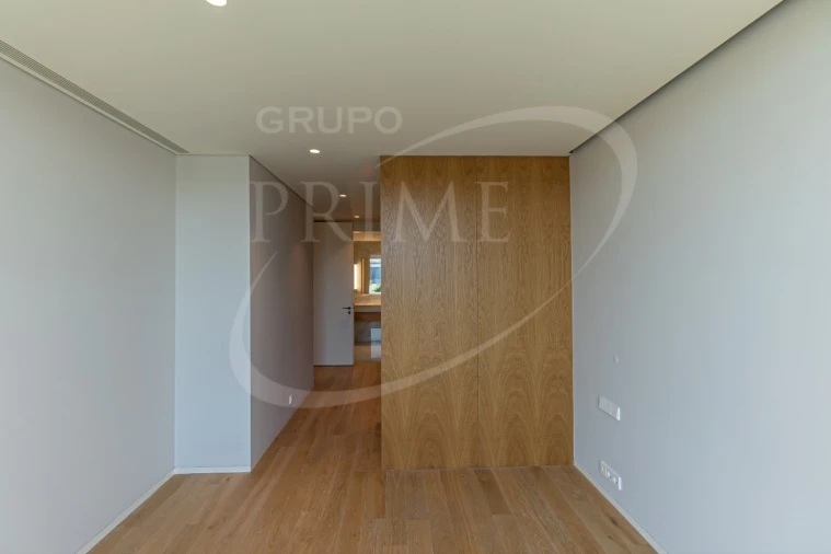 Apartamento T4 para Venda em Aldoar, Foz do Douro e Nevogilde Foto 42