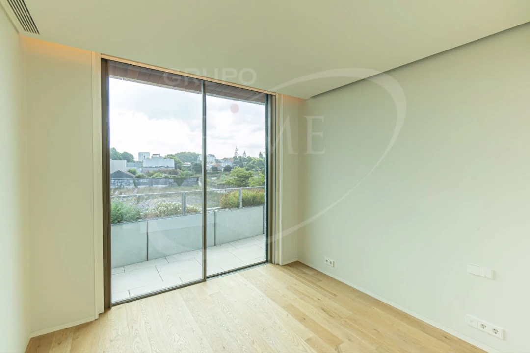 Apartamento T4 para Venda em Aldoar, Foz do Douro e Nevogilde Foto 15