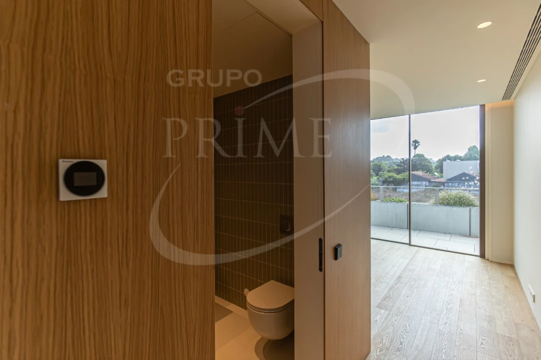 Apartamento T4 para Venda em Aldoar, Foz do Douro e Nevogilde Foto 17