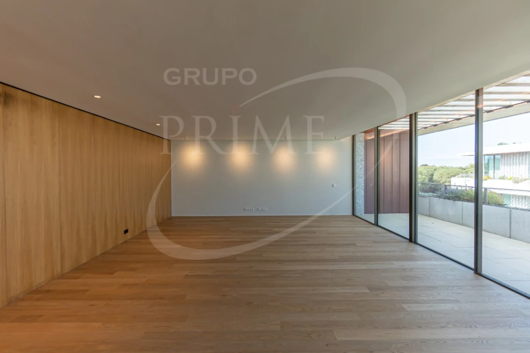 Apartamento T4 para Venda em Aldoar, Foz do Douro e Nevogilde Foto 8