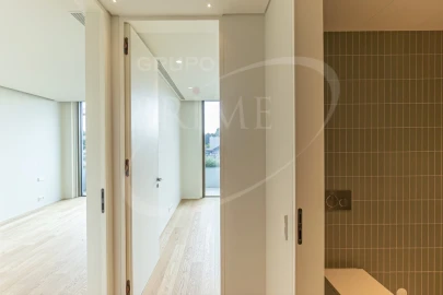 Apartamento T4 para Venda em Aldoar, Foz do Douro e Nevogilde
