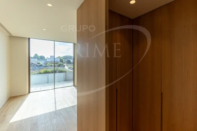 Apartamento T4 para Venda em Aldoar, Foz do Douro e Nevogilde