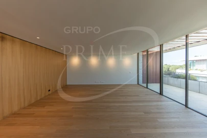Apartamento T4 para Venda em Aldoar, Foz do Douro e Nevogilde
