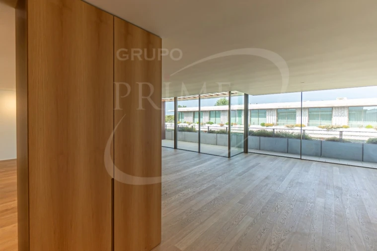 Apartamento T4 para Venda em Aldoar, Foz do Douro e Nevogilde Foto 9