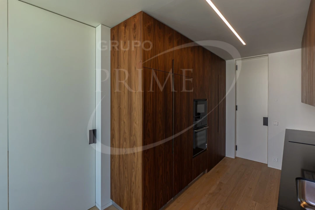 Apartamento T4 para Venda em Aldoar, Foz do Douro e Nevogilde Foto 16