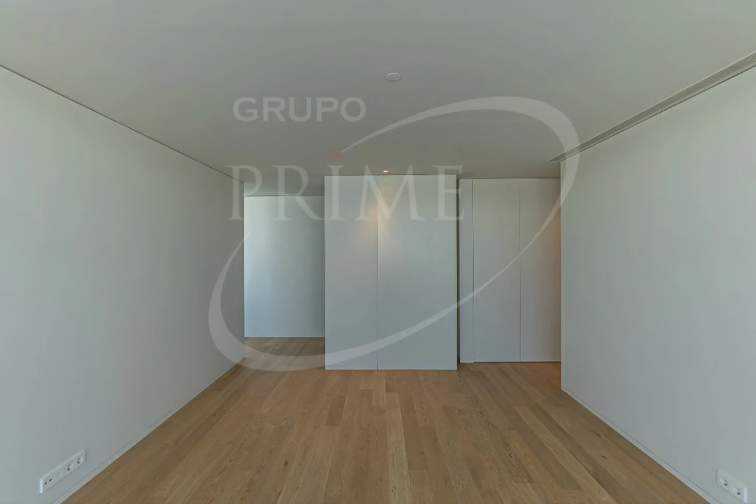 Apartamento T4 para Venda em Aldoar, Foz do Douro e Nevogilde Foto 15