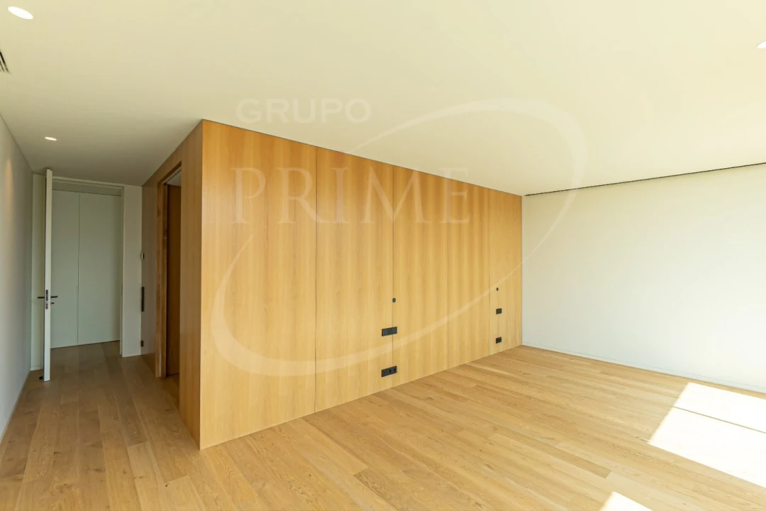 Apartamento T4 para Venda em Aldoar, Foz do Douro e Nevogilde Foto 24