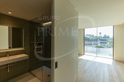 Apartamento T4 para Venda em Aldoar, Foz do Douro e Nevogilde