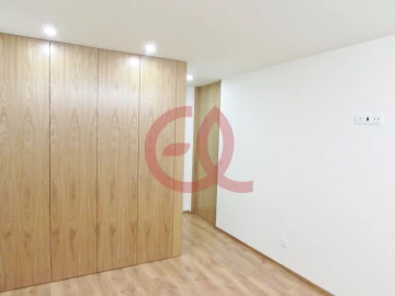 Apartamento T2 para Arrendamento em Santa Maria Maior e Monserrate e Meadela