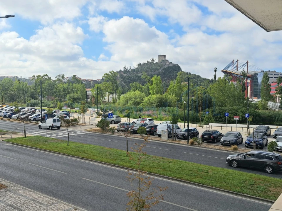 Loja para Venda em Marrazes e Barosa Foto 13