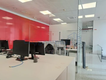Loja para Venda em Marrazes e Barosa
