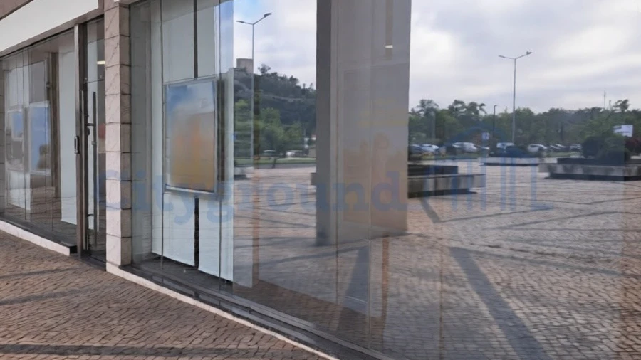Loja para Venda em Marrazes e Barosa