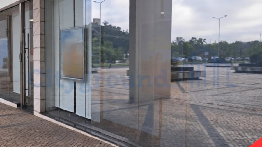 Loja para Venda em Marrazes e Barosa