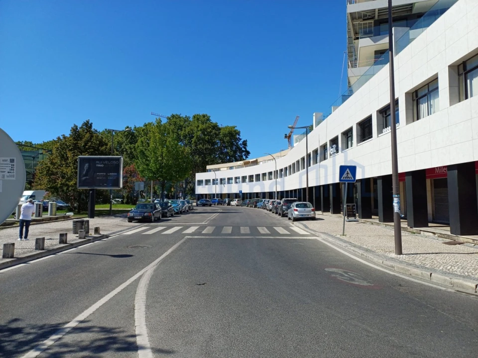 Loja para Venda em Leiria, Pousos, Barreira e Cortes Foto 2