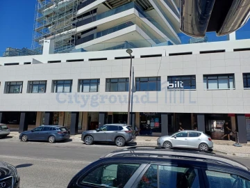 Loja para Venda em Leiria, Pousos, Barreira e Cortes