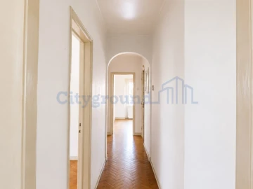 Apartamento T2 para Venda em Ajuda