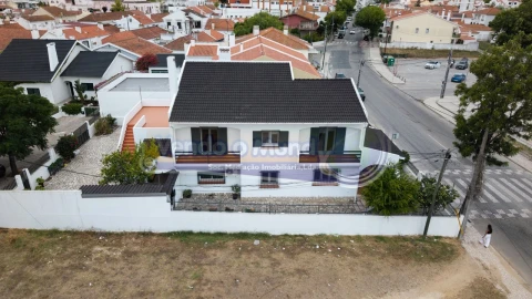 Moradia T6 para Venda em Benavente