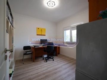 Moradia T6 para Venda em Benavente