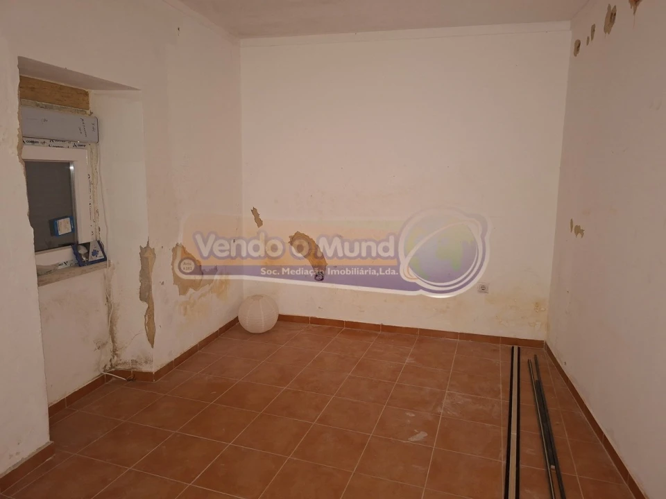 Moradia T1 para Venda em Muge Foto 6