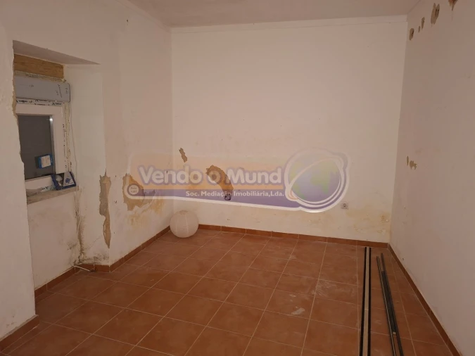 Moradia T1 para Venda em Muge Foto 6