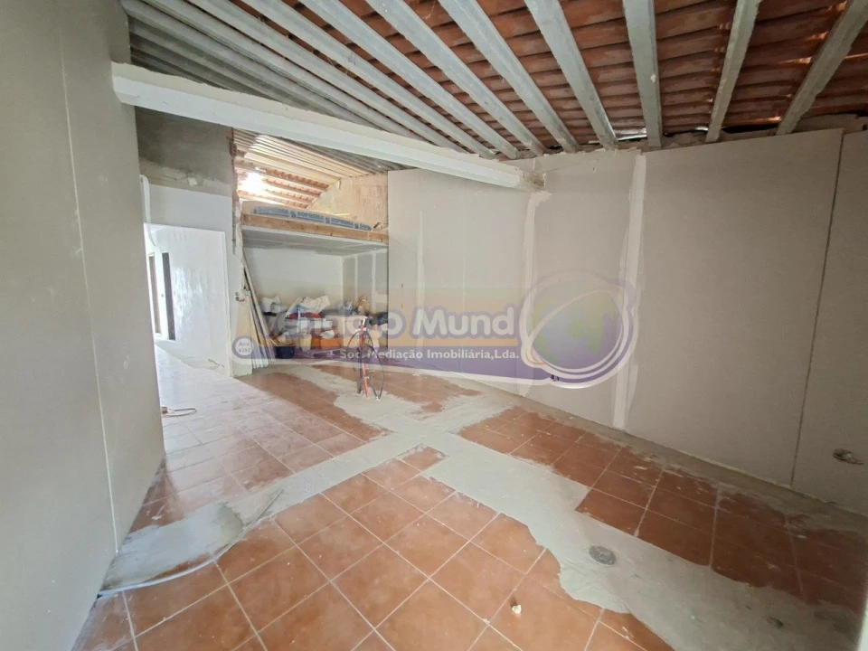 Moradia T1 para Venda em Muge Foto 2