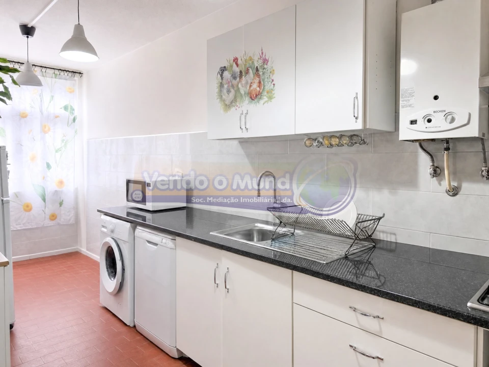 Apartamento T2 para Venda em Benavente Foto 1