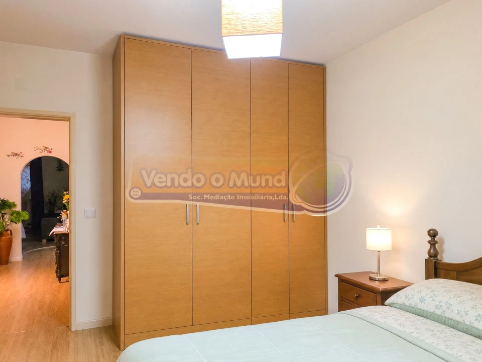 Apartamento T2 para Venda em Benavente Foto 7