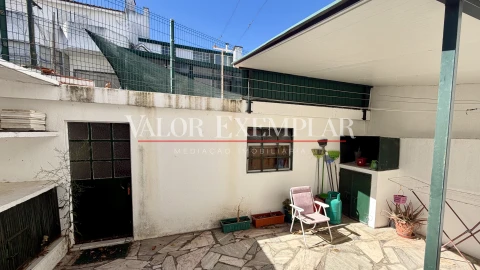 Moradia T4 para Venda em Montijo e Afonsoeiro