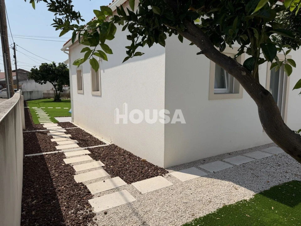 Moradia T4 para Venda em Marrazes e Barosa Foto 2