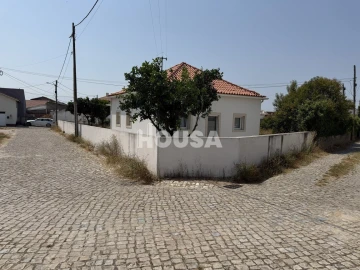 Moradia T4 para Venda em Marrazes e Barosa