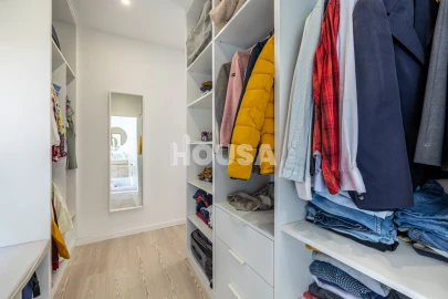 Moradia T4 para Venda em Marrazes e Barosa