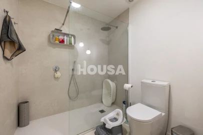 Moradia T4 para Venda em Marrazes e Barosa