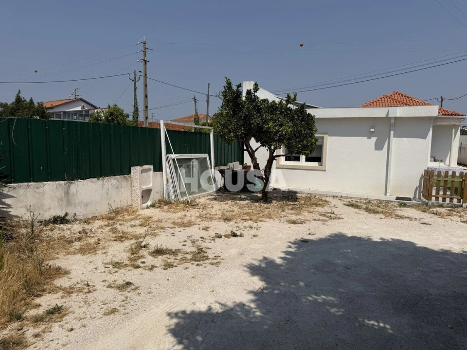 Moradia T4 para Venda em Marrazes e Barosa Foto 7
