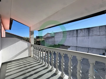 Moradia T4 para Venda em Valpaços e Sanfins