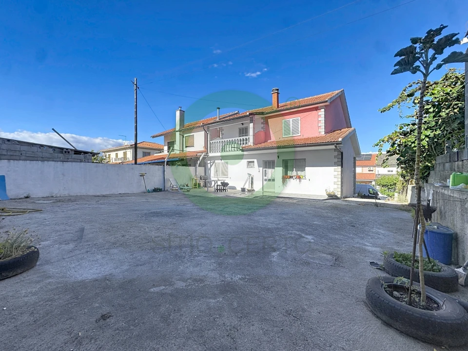 Moradia T4 para Venda em Valpaços e Sanfins Foto 17