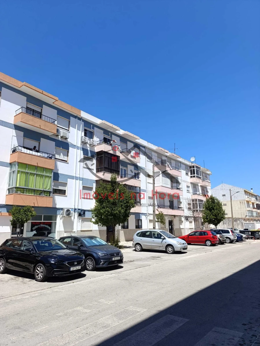 Apartamento T2 para Venda em Santo Antonio da Charneca Foto 20