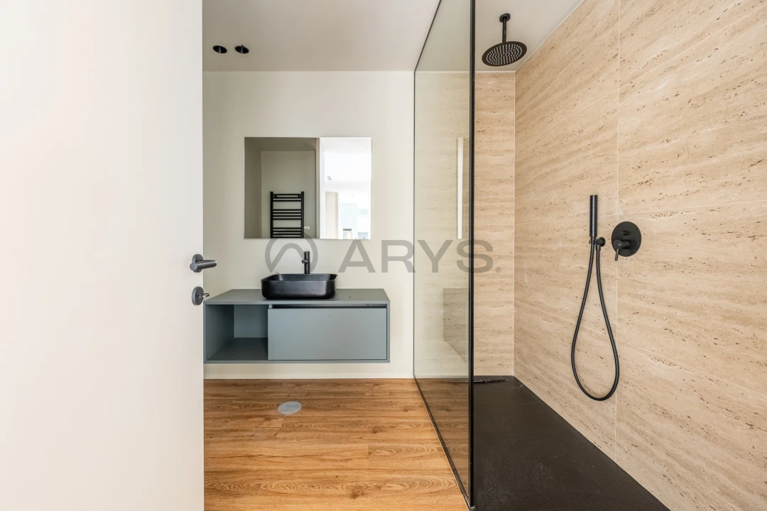Apartamento T2 para Venda em Gualtar Foto 12