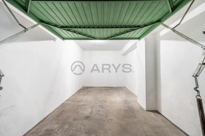 Garagem para Venda em Nogueira, Fraião e Lamaçães