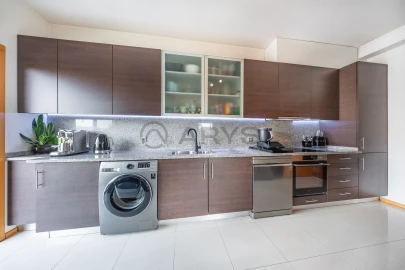 Apartamento T3 para Venda em Merelim (São Paio), Panoias e Parada de Tibães